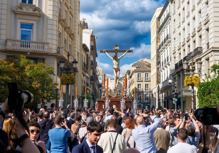 Histórica salida del Cristo de la Misericordia